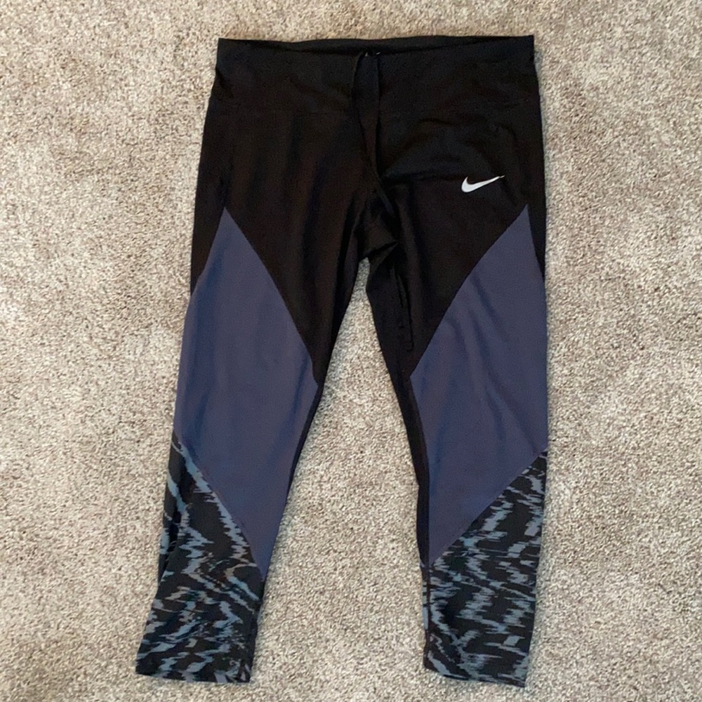 Like new Nike running leggings